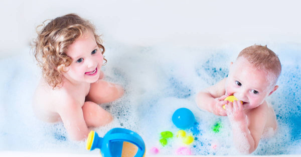 7 Amazing Bathtub Toys To Keep Your Toddler Smiling