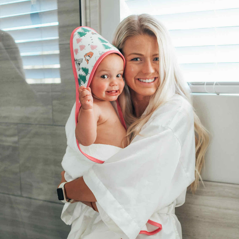 Forever Fox - Bamboo Hooded Towels for Newborn Baby - 2 Pack - Luxuriously Soft & Ultra Absorbent Baby Bath Towel with Hood and Bonus Wet Dry Bag Included
